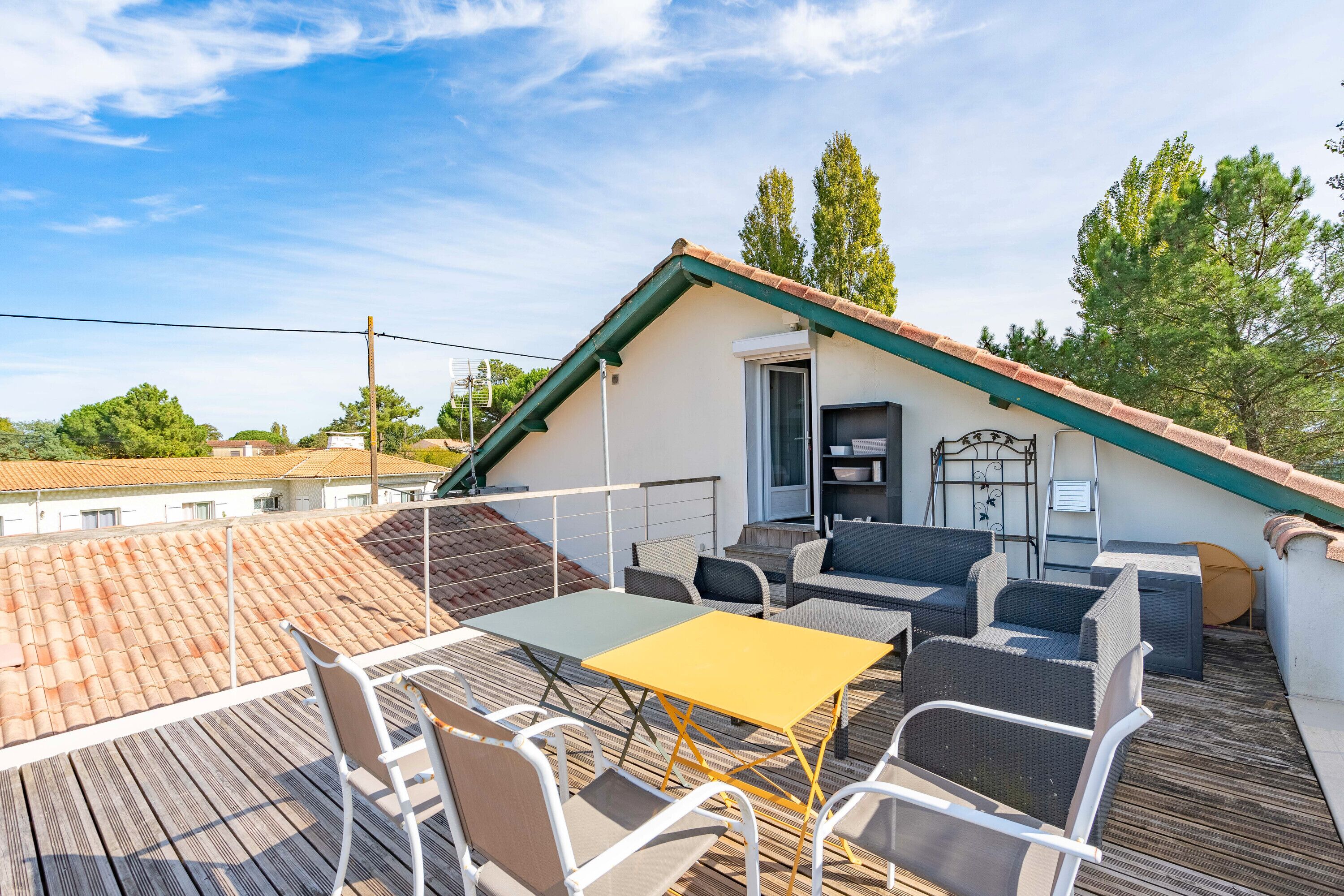 تناول الطعام بالخارج