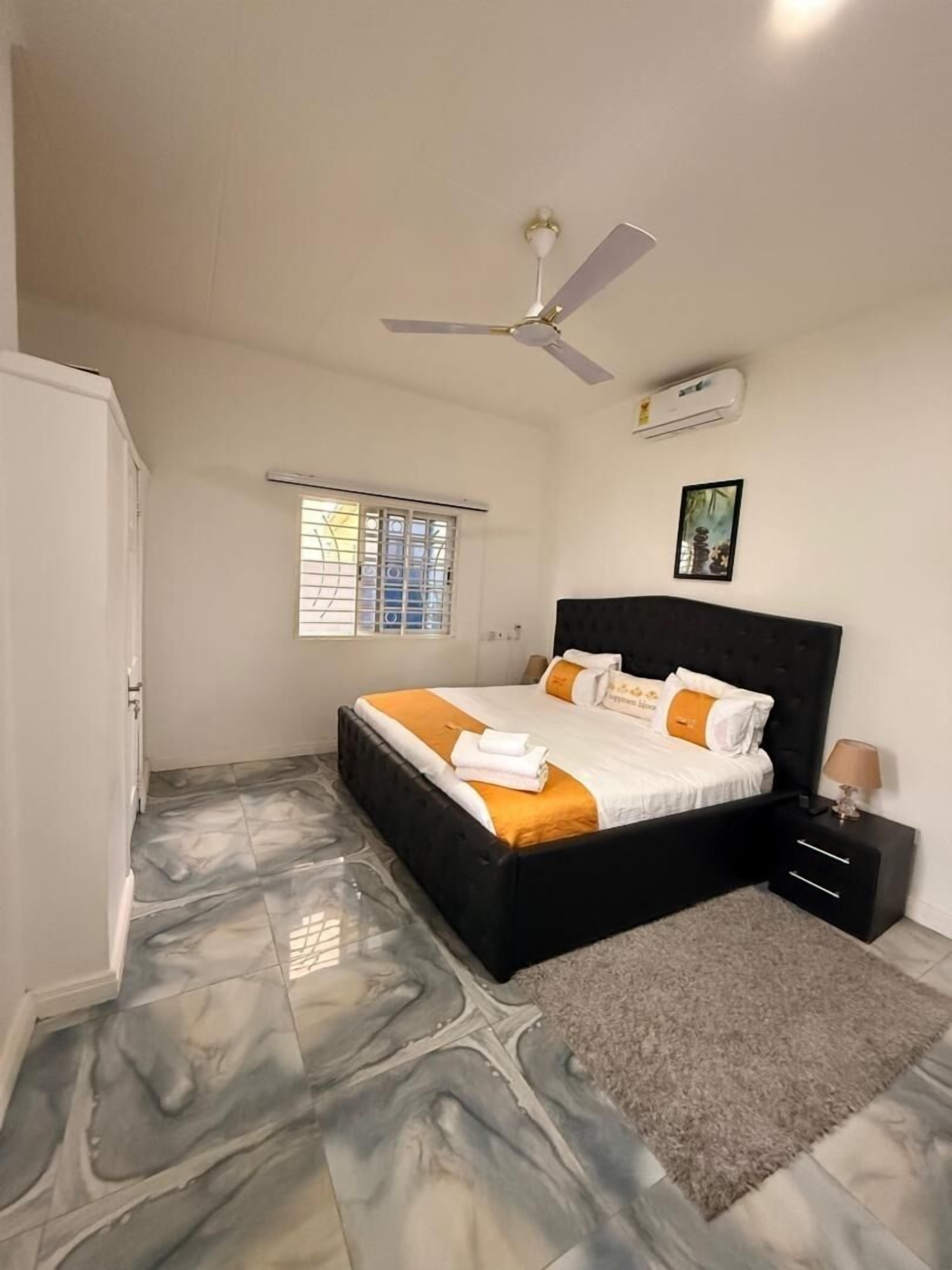 7 間睡房、熨斗/熨衫板、Wi-Fi、床單