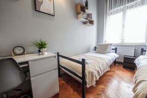 1 bedroom, iron/ironing board, WiFi, bed sheets