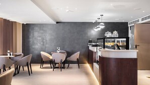 Dining - Modern 1BR Retreat | Relaxation (Eilat)