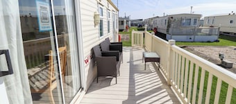 Coastfield Holiday Village - Holiday Accommodation 2604