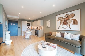 TV - Chic Urban Escape in London (London)