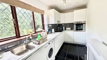 House, 1 Bedroom, Patio | Laundry