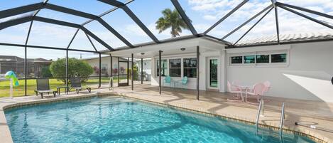 Outdoor pool, a heated pool