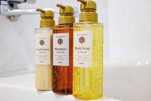 Bathroom amenities