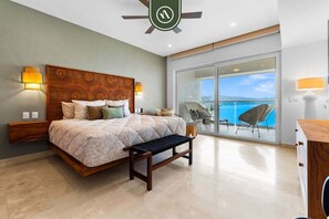 อพาร์ทเมนท์, หลายเตียง,   ใช้สระว่ายน้ำได้, วิวทะเล (Harbor 171 TN 2301) | 4 ห้องนอน, ห้องพักตกแต่งอย่างมีเอกลักษณ์, ตกแต่งพิเศษโดยเฉพาะ