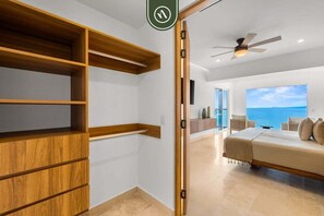 Căn hộ, nhiều giường, có thể sử dụng hồ bơi, quang cảnh biển (Harbor 171 TN 2301) | 4 phòng ngủ, trang trí khác biệt