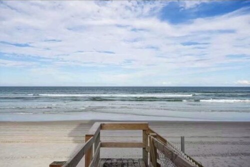 Oceanfront Retreat Private Beach New Smyrna Beach