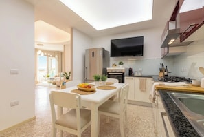Dining - ClickSardinia Dimora Light House: elegance and sea view in the heart of Alghero (Alghero)