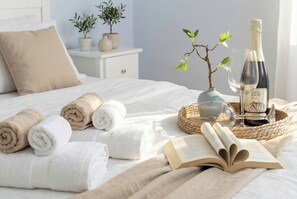 3 bedrooms, Internet