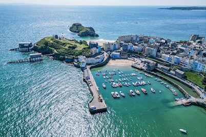 The Nook North Beach - 1 Bedroom Apartment - Tenby