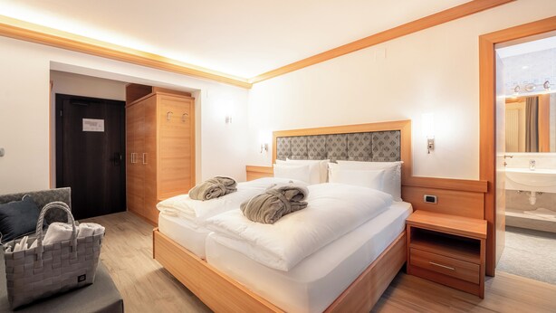 Unclassified image, 1 of 44, button - STELLA HOTEL - MY DOLOMITES EXPERIENCE (Selva di Val Gardena)