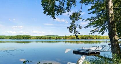 Kinney Cabin: 5-Bedroom Lakefront Home