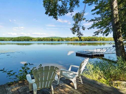 Kinney Cabin: 5-Bedroom Lakefront Home