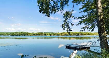 Kinney Cabin: 5-Bedroom Lakefront Home