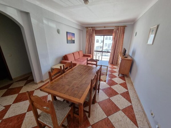 Apartment, 1 Bedroom | Living area