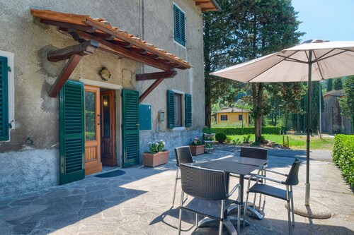 Holiday Home 'L'aia Dì Trippa All'Aria Mugello' with Private Garden and Wi-Fi