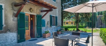 Holiday Home 'L'aia Dì Trippa All'Aria Mugello' with Private Garden and Wi-Fi