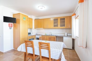 アパートメント 1 ベッドルーム バルコニー | 専用キッチン