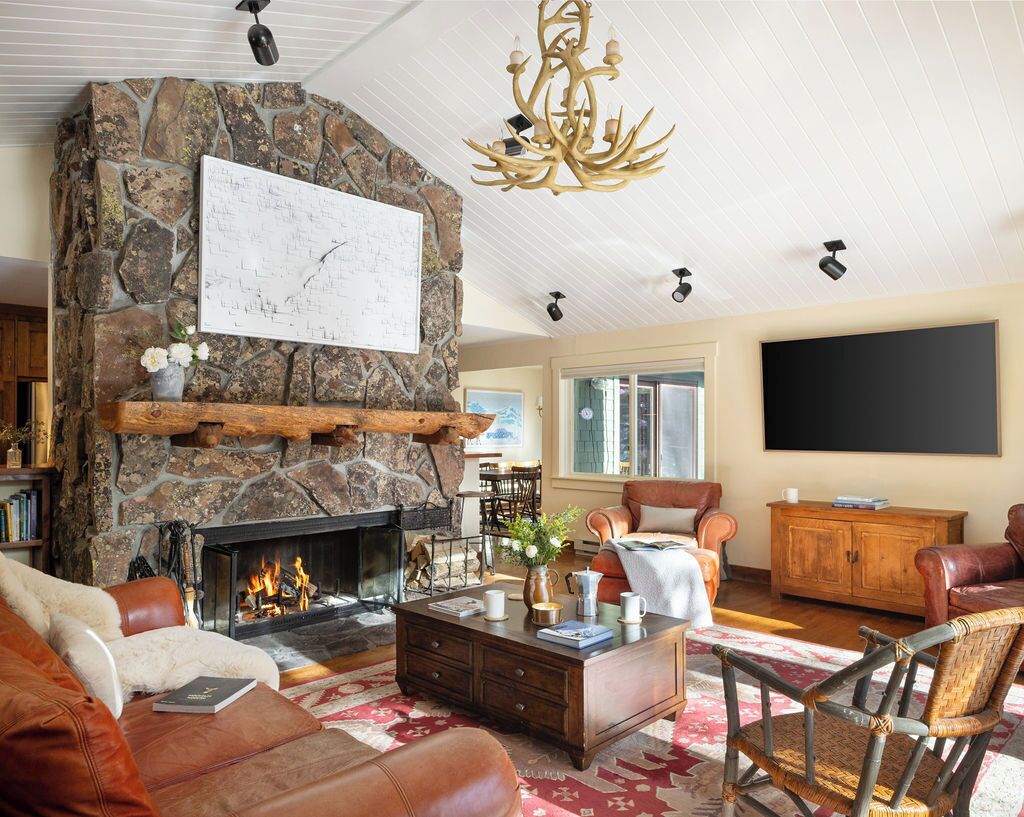 TV connectée, cheminée