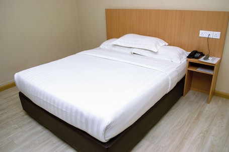 Basic Double or Twin Room | Free WiFi