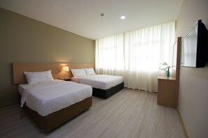 Basic Triple Room | Free WiFi