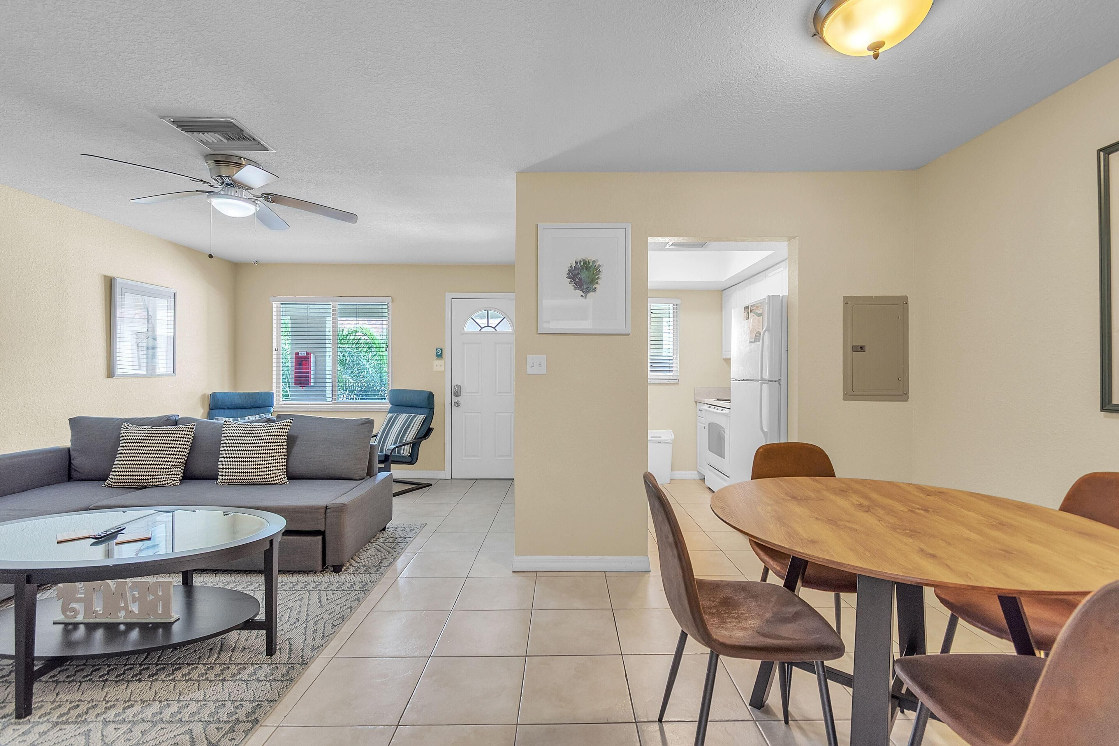 Leilighet, 1 kingsize-seng med sovesofa (Indian Oaks #15 - Sun and Fun) | Oppholdsområde