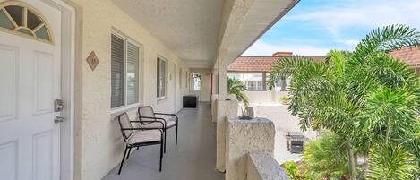 Condo, 1 King Bed with Sofa bed (Indian Oaks #15 - Sun and Fun) | Terrace/patio
