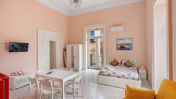 Strykejern/-brett, wi-fi og sengetøy