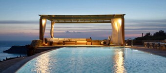 Odyssea - Six Bedroom Villa, Sleeps 12