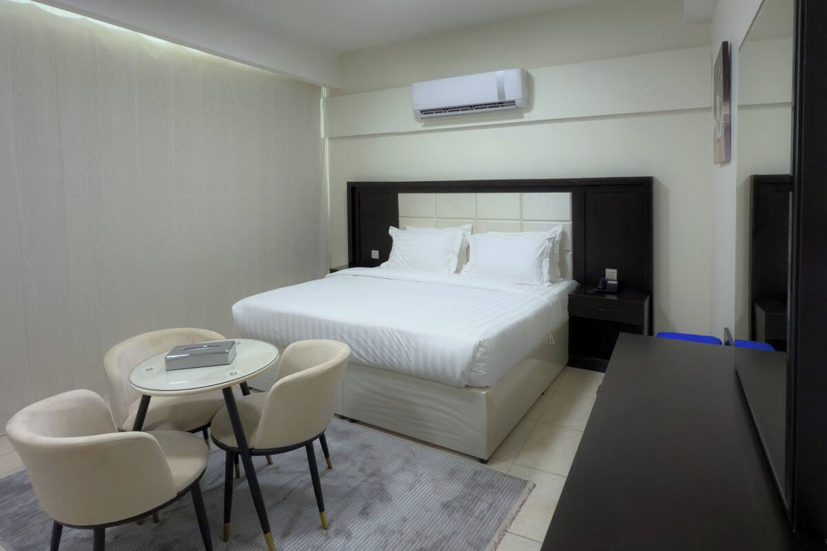 Blackout curtains, iron/ironing board, free WiFi
