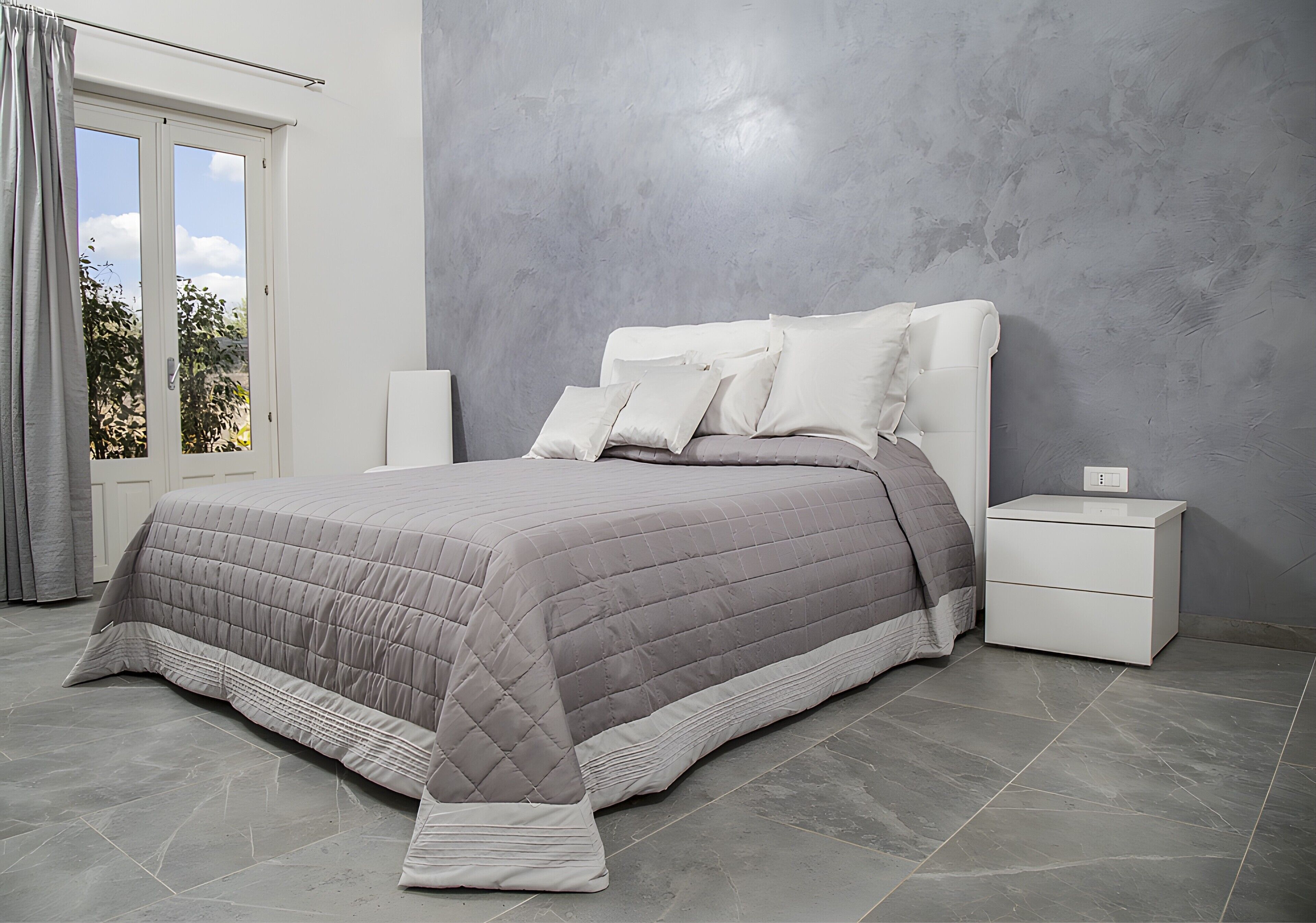 Schreibtisch, Bügeleisen/Bügelbrett, WLAN, Bettwäsche