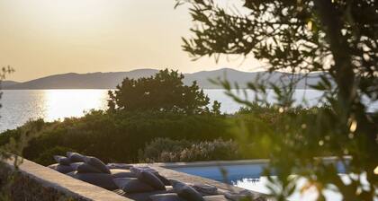 Salvia - Eight Bedroom Villa, Sleeps 16