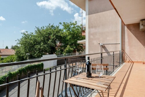 GuestHost - Trecastagni Elegant & Comfy Apartment