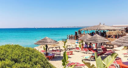 Scale Nove - Three Bedroom Villa, Sleeps 6