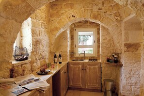 Mikrowelle, Geschirrspüler