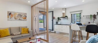 Apartment 'Cantinho D'Amy' with Wi-Fi and Air Conditioning