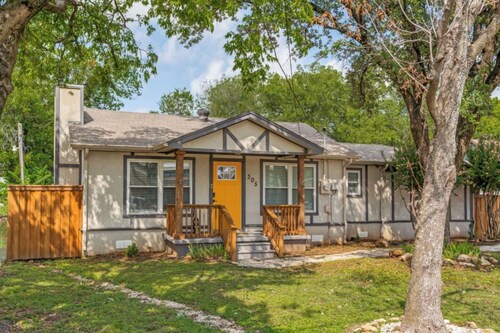 The Texas Get-Away in Roanoke