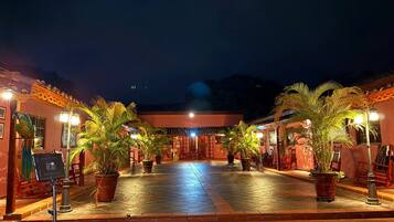 Fachada da propriedade