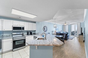 Appart'hôtel, plusieurs lits (Palacio 903) | Cuisine privée