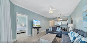 Condo, Multiple Beds (Palacio 903) | Living area