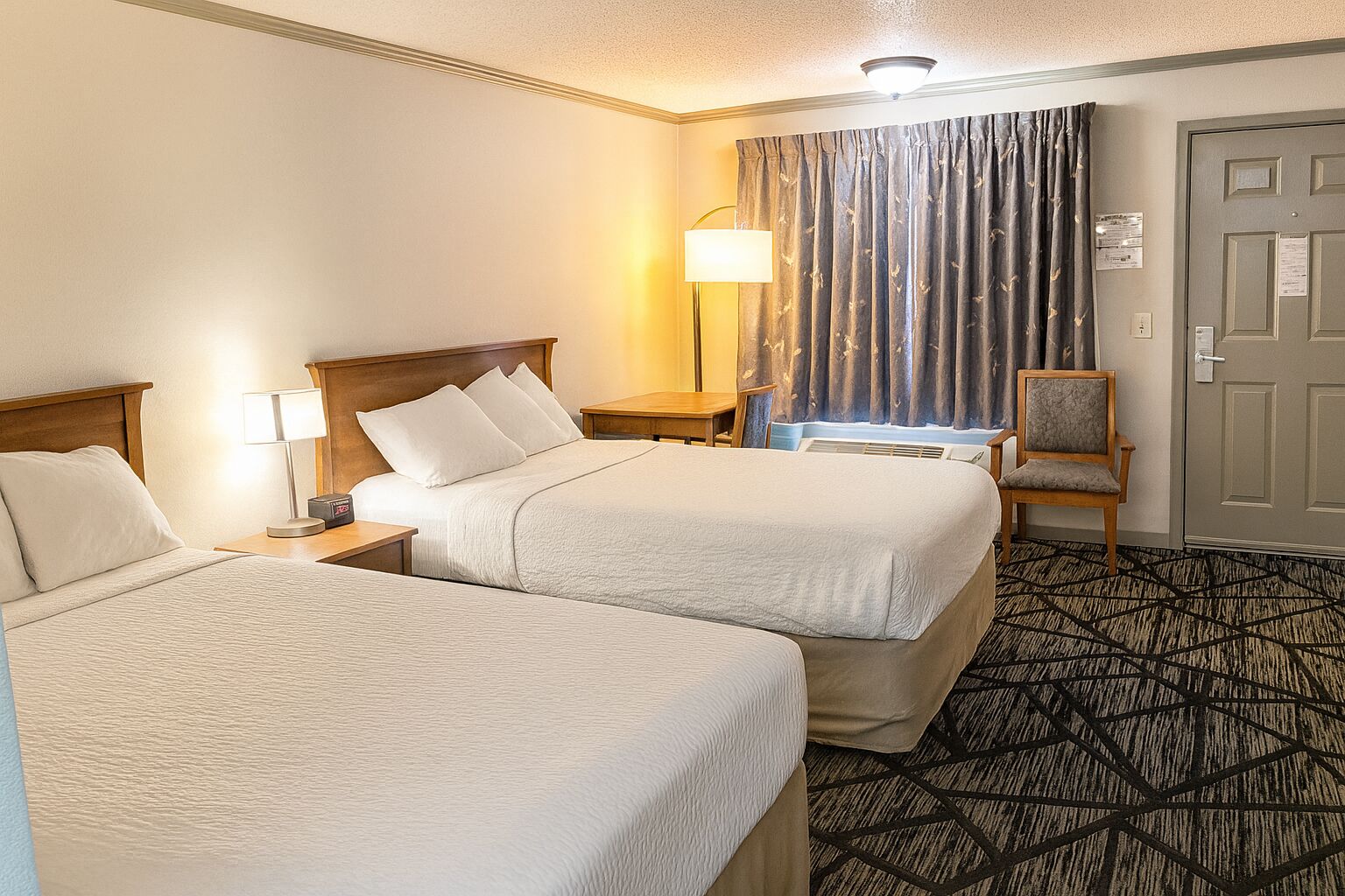 Desk, free WiFi, bed sheets