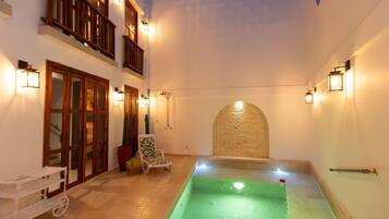 Alberca al aire libre