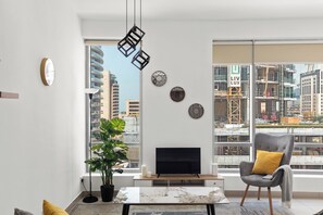 Classic Apartment, Courtyard View
