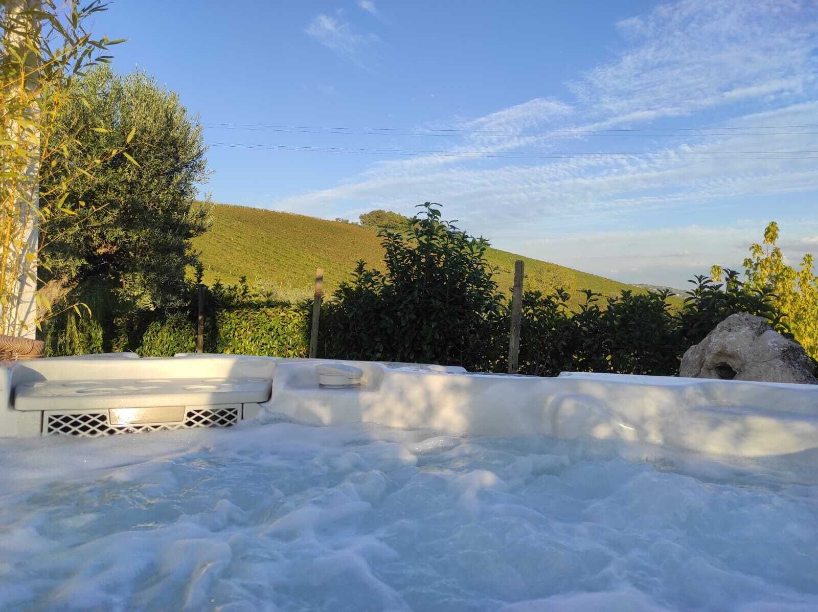 Bain à remous extérieur