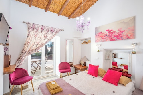 Bem Parece by Umbral