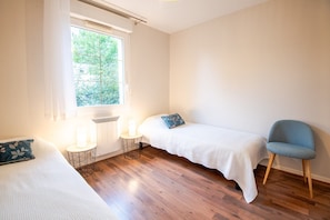 2 chambres, accĂšs au Wi-Fi (inclus), literie fournie