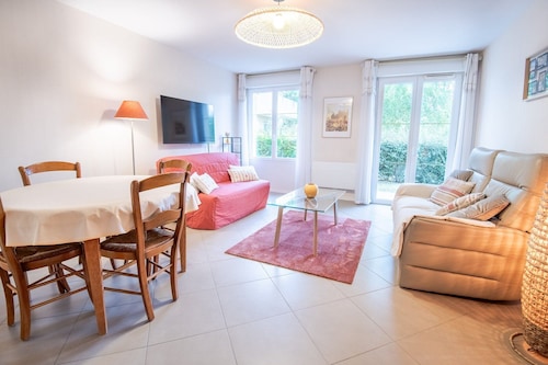 La Petite Terrasse - Appart T3 jardin et parking