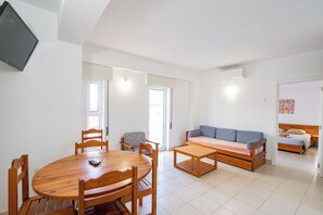 Apartment, 2 Bedrooms | Living area - Edifício Sequeira by Umbral (Albufeira)
