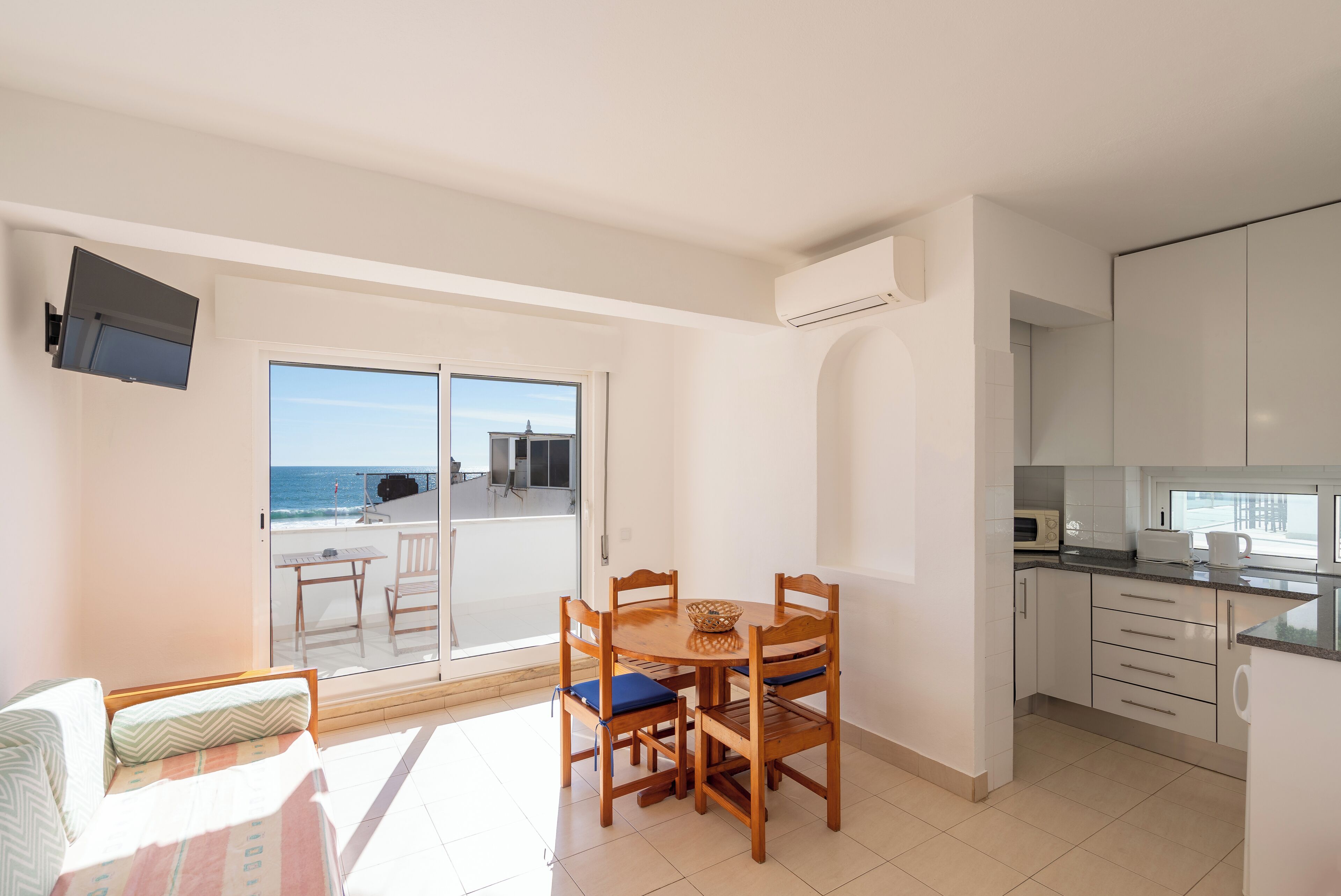 Apartment, 1 Bedroom, Sea View | Private kitchen